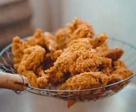 kelebihan dan kekurangan bisnis franchise ayam goreng