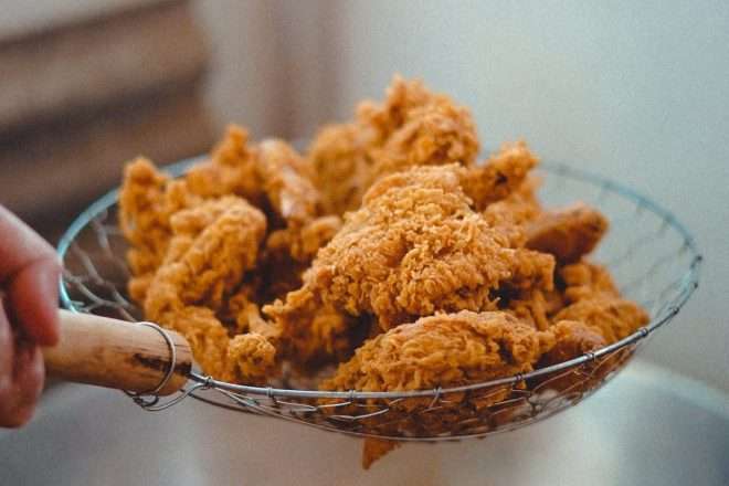 kelebihan dan kekurangan bisnis franchise ayam goreng